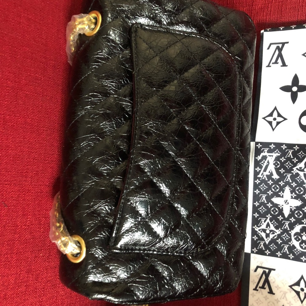 Gorgeous black bag🖤 - Picture 4 of 6